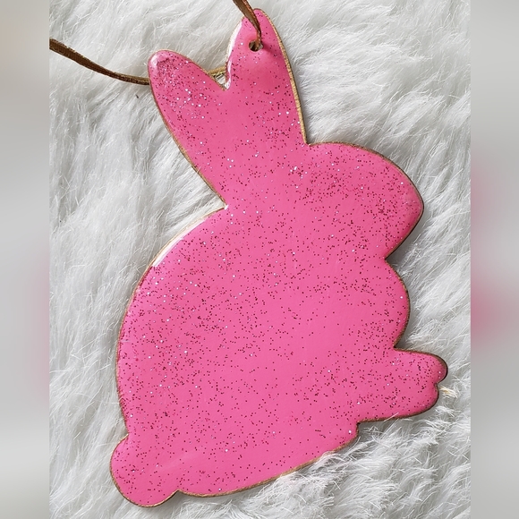 Handmade Spring Flower Bunny Decor Accessory - Picture 8 of 10